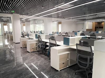Bulk Office Furniture Procurement: How to Match Custom Needs Across Departments Without Blowing the Budget